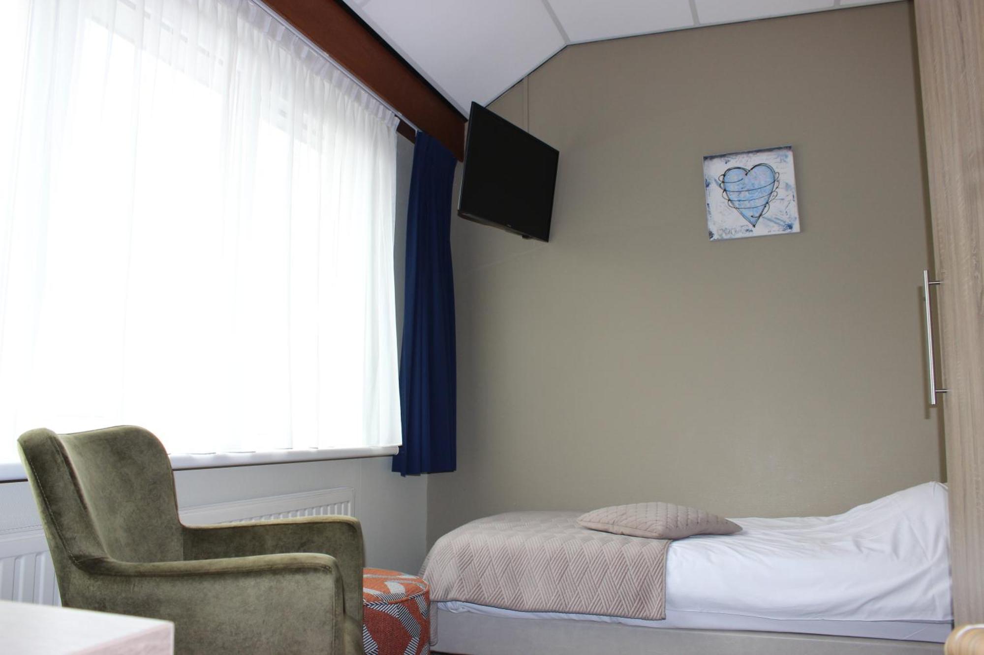 Hotel "De Klok" ブーレン エクステリア 写真